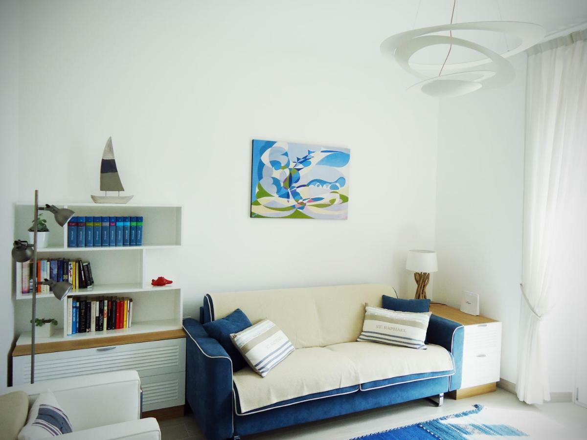 Vittoria Home 44 Terracina Exterior photo